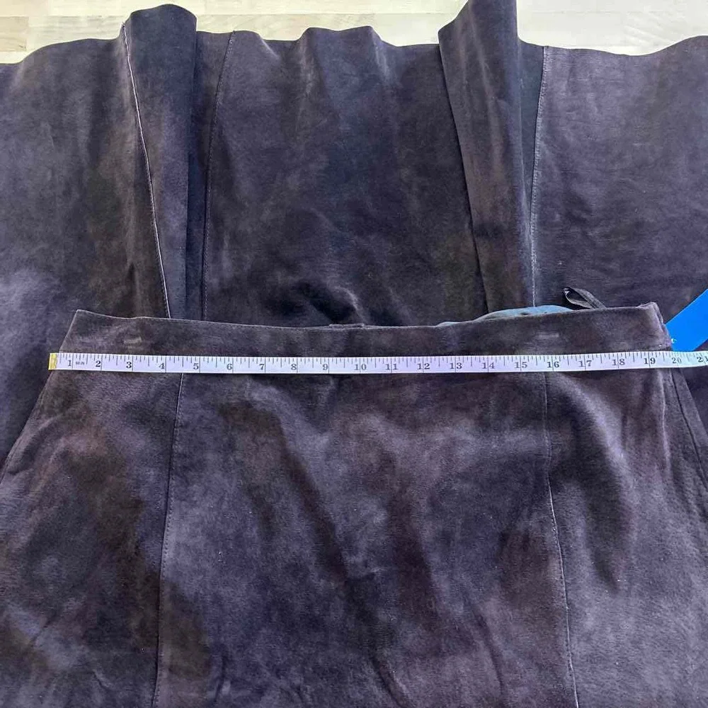 J.G.Hooked Size 20 Brown Leather Preloved Skirt